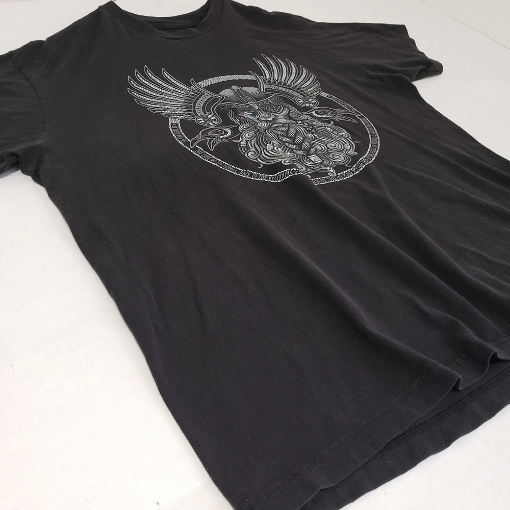 Black Graphic T-Shirt Large - Picture 2 of 6